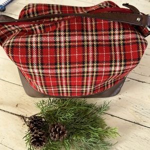 Great Bass Plaid Purse! Think Christmas!